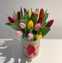 Indlæs billede til gallerivisning Flot tulipanæske, flere farver
