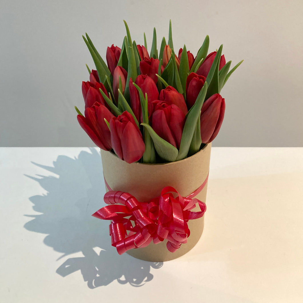 Flot tulipan gaveæske